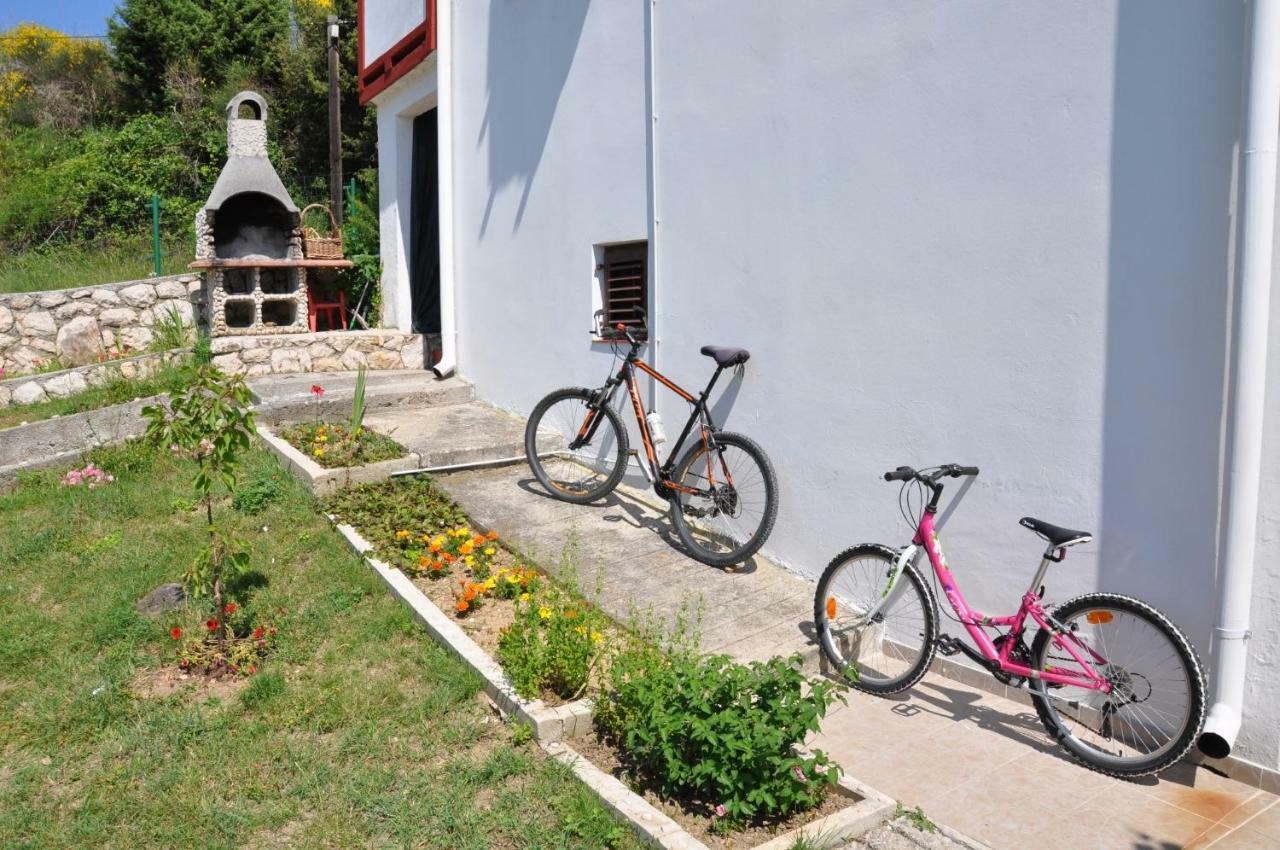 Apartments Bela - Sea View Lopar Exterior photo